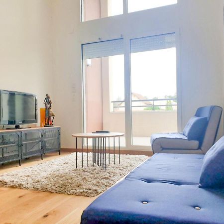 Le Loft D'Or A 10Min De Lyon Apartment Champagne-au-Mont-d'Or Exterior photo